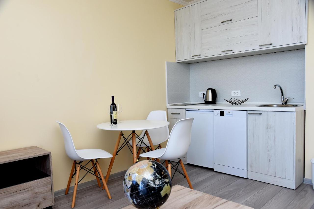 Sunset Apartments كوتور المظهر الخارجي الصورة
