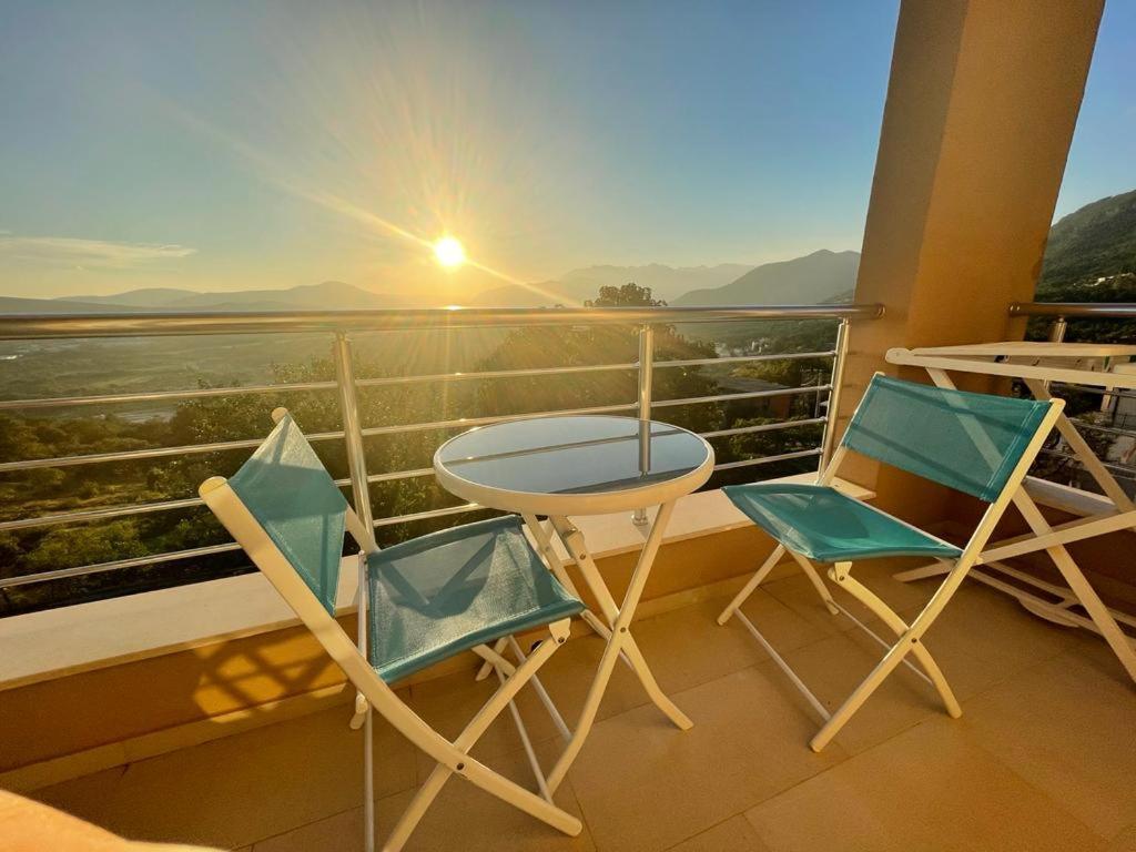 Sunset Apartments كوتور المظهر الخارجي الصورة